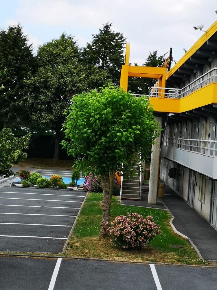 Premiere Classe Lille Sud - Seclin Εξωτερικό φωτογραφία
